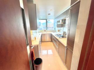 West Kowloon - The Harbourside Block 3 07