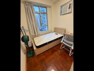 Sai Ying Pun - Yuk Ming Towers Block 2 02