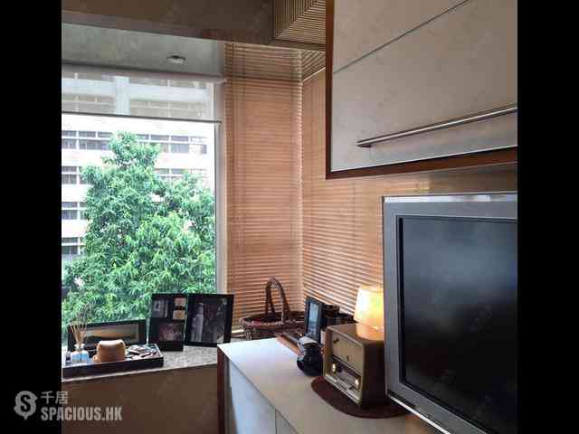 Sai Ying Pun - Grand Scholar 05
