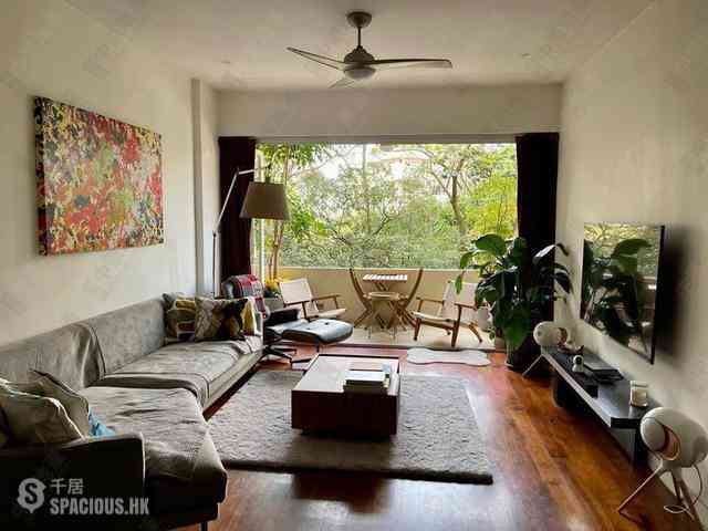 Mid Levels Central - Best View Court Block 66, Macdonnell Road 01