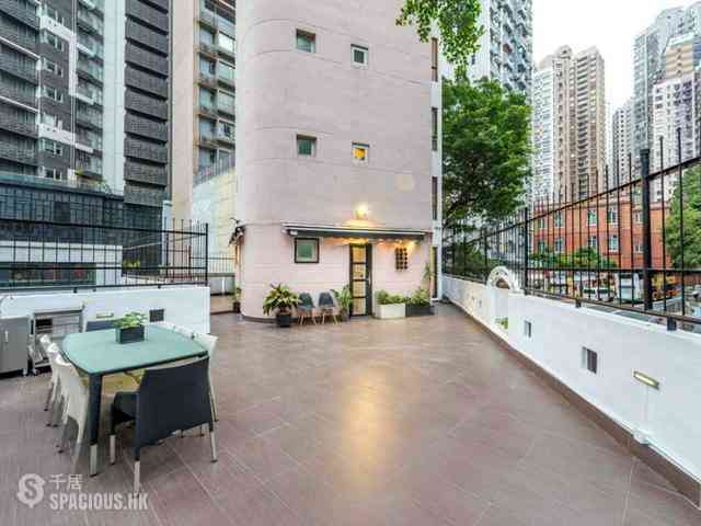 Sai Ying Pun - Smiling Court 01