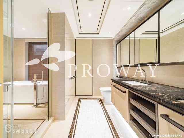 Mid Levels Central - 3, MacDonnell Road 06