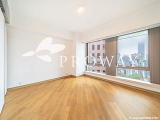 Mid Levels Central - 3, MacDonnell Road 07