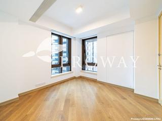 Mid Levels Central - 3, MacDonnell Road 09