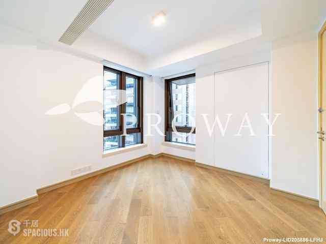 Mid Levels Central - 3, MacDonnell Road 09