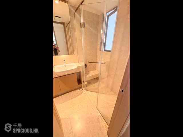 Shau Kei Wan - Island Garden Block 2 16