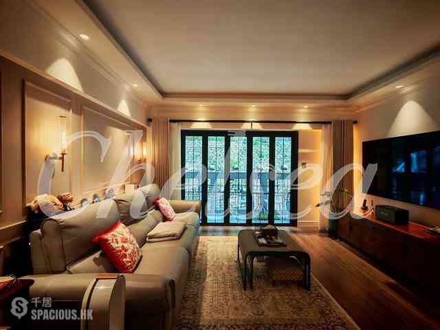 Mid Levels West - Realty Gardens 01