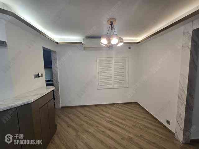 Mid Levels Central - Goldwin Heights 11