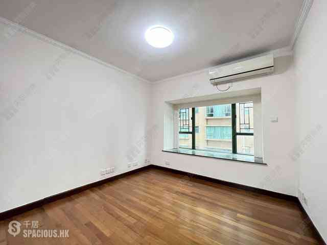 Mid Levels East - Monmouth Place 02