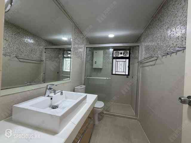 Mid Levels Central - The Grand Panorama 10