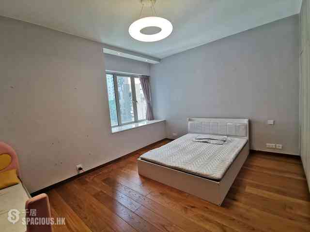 Mid Levels Central - Tregunter Tower 3 05
