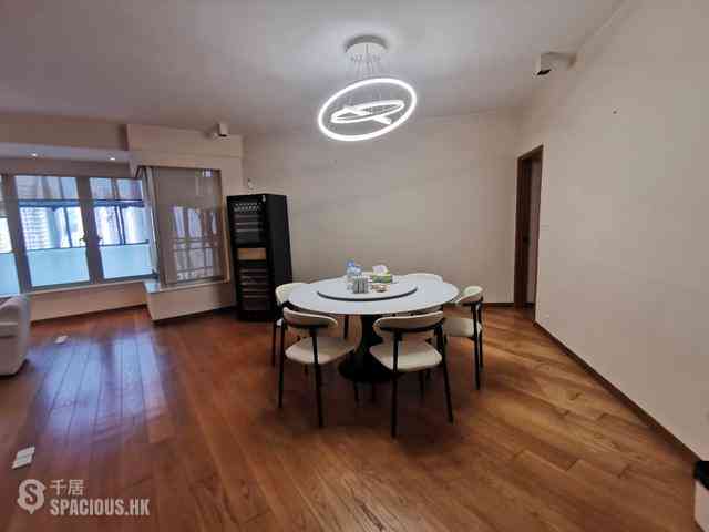 Mid Levels Central - Tregunter Tower 3 02