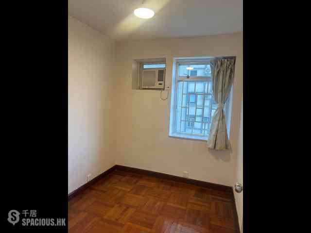 Sai Wan Ho - Lei King Wan Sites A Block 4 Kwun Fung Mansion 05
