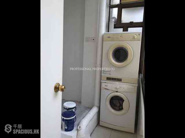 Happy Valley - Sanitarian Apartments 05