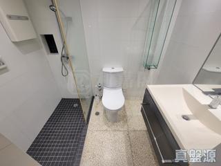 大角咀 - 维港湾10座 05