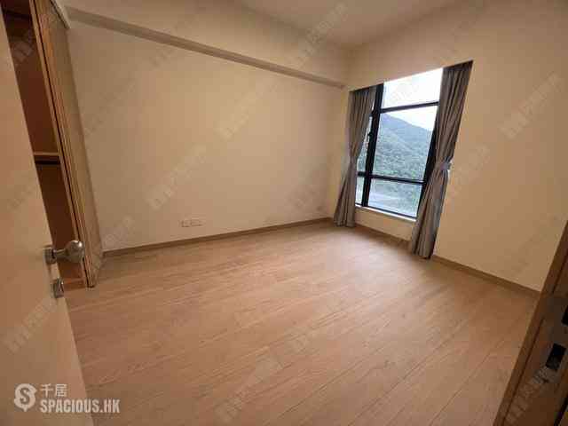 Repulse Bay - Fortuna Court 13