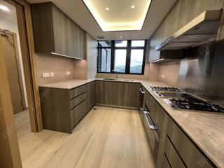 Repulse Bay - Fortuna Court 16