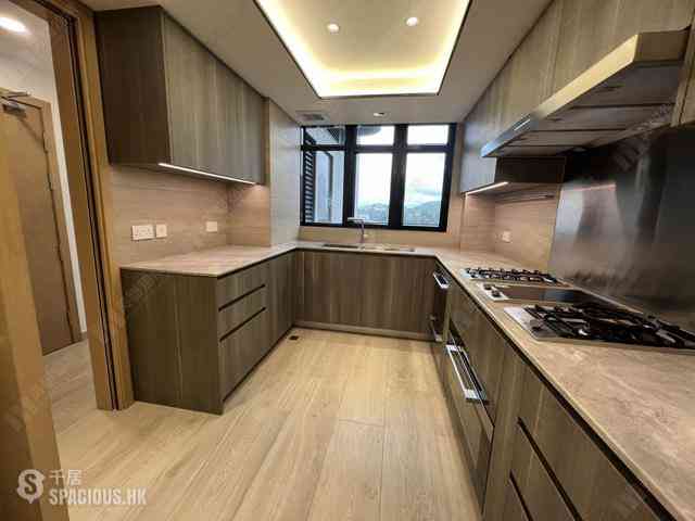 Repulse Bay - Fortuna Court 16