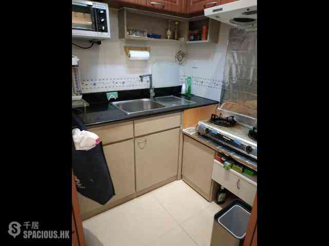 Causeway Bay - Wing Hing Building 05