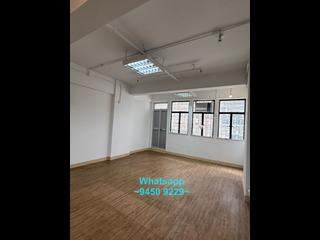 Sheung Wan - Cheong Loong Building 05