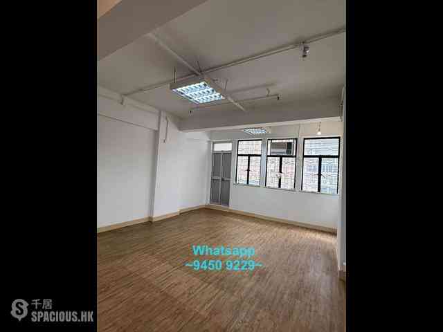 Sheung Wan - Cheong Loong Building 05