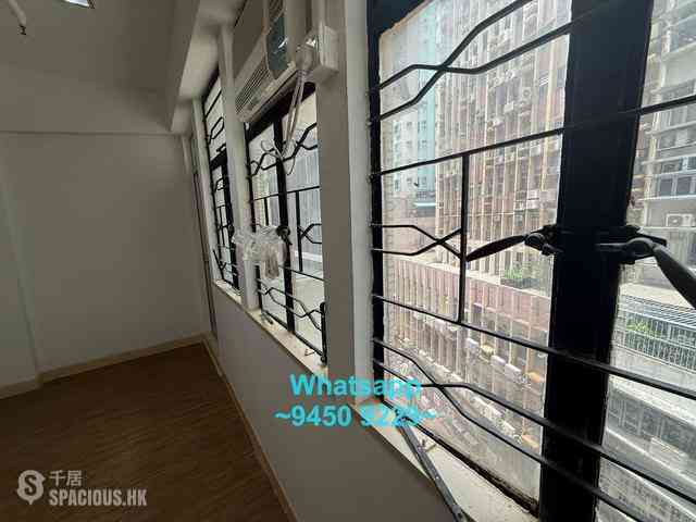 Sheung Wan - Cheong Loong Building 07