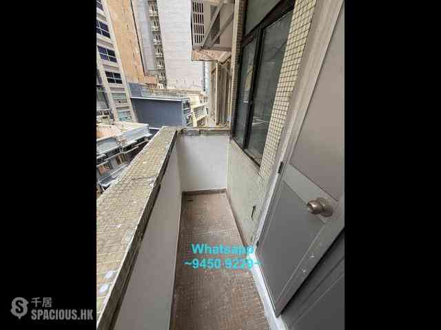 Sheung Wan - Cheong Loong Building 09