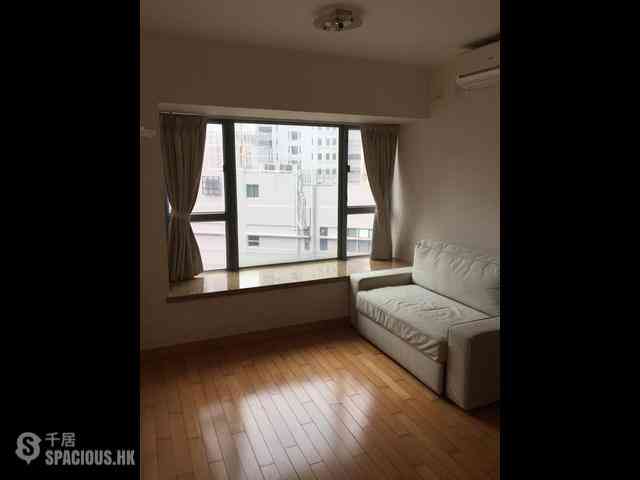 Sheung Wan - Queen's Terrace 01
