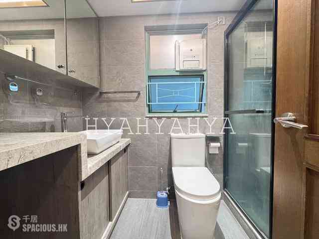 Mid Levels Central - Goldwin Heights 08