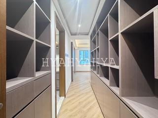 Mid Levels Central - Goldwin Heights 09