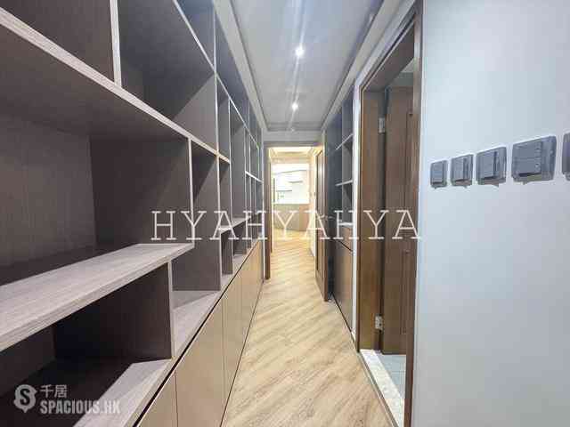 Mid Levels Central - Goldwin Heights 14