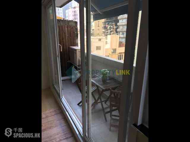 Sheung Wan - Wah Koon Building 09