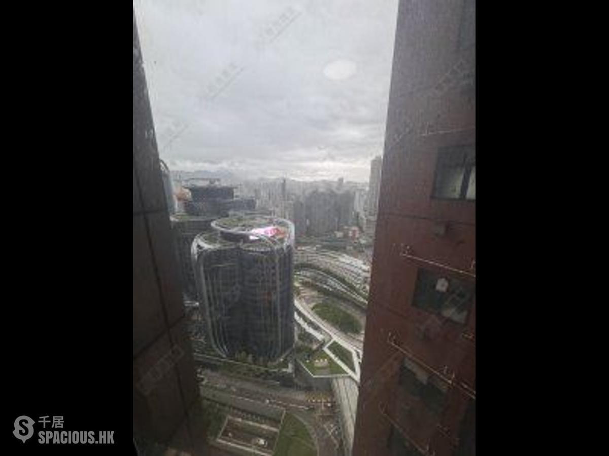 West Kowloon - The Arch 01