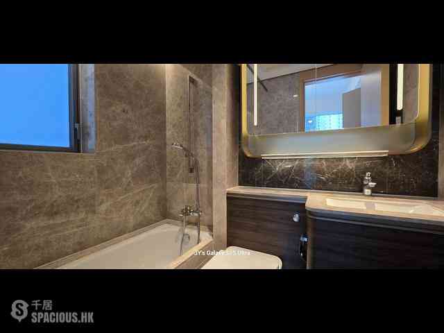 Wong Chuk Hang - The Southside Phase 2 La Marina Tower 2B 04