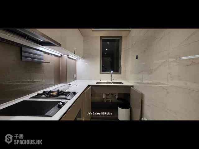 Wong Chuk Hang - The Southside Phase 2 La Marina Tower 1A 04