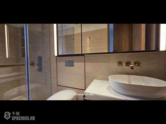 Mid Levels West - The Legacy Phase 2 Tower 1 13