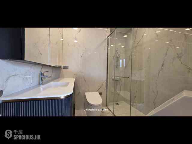 Sai Ying Pun - The Summa Block 1 06