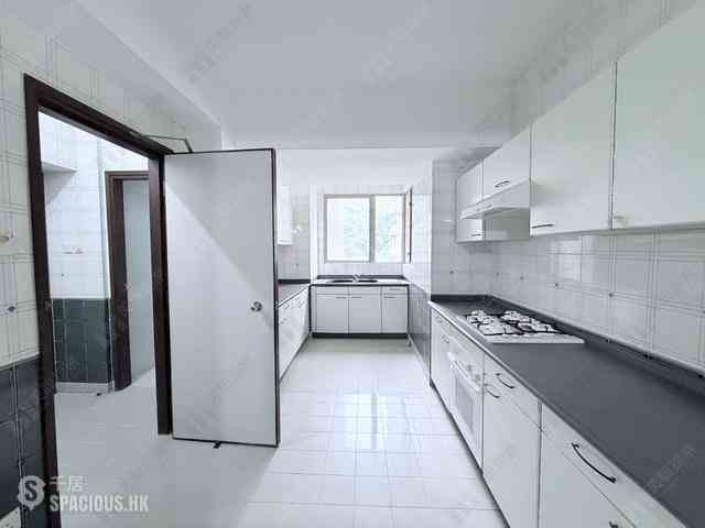 Mid Levels Central - Tregunter Tower 3 09