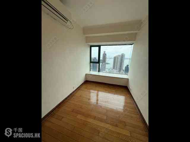 Shek Tong Tsui - Novum West 04