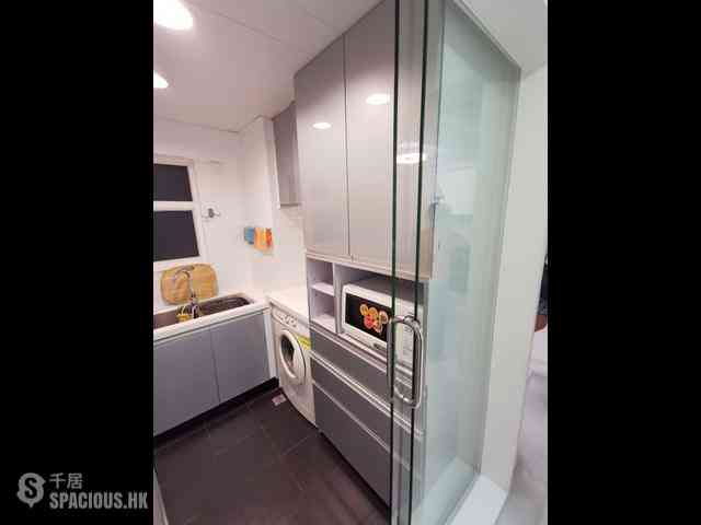 North Point - Island Place 06