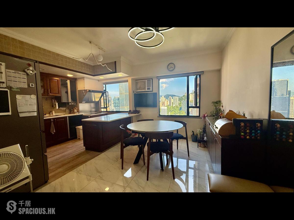 Mid Levels Central - Robinson Heights 01