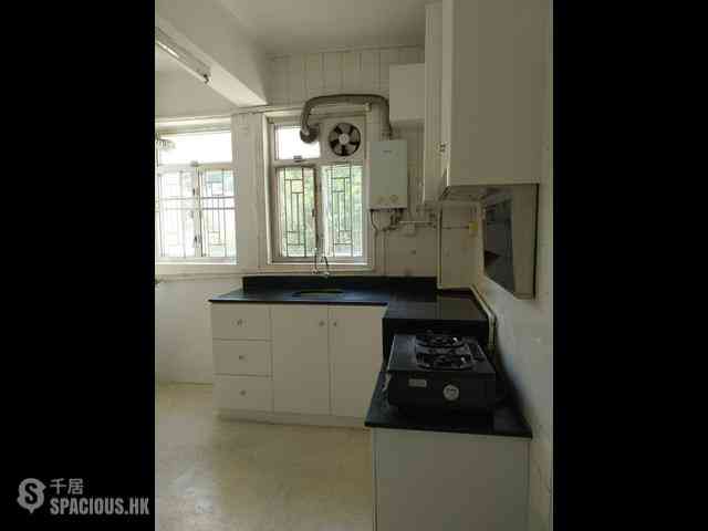 Pok Fu Lam - Four Winds Apartment 02