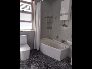 Pok Fu Lam - Four Winds Apartment 03