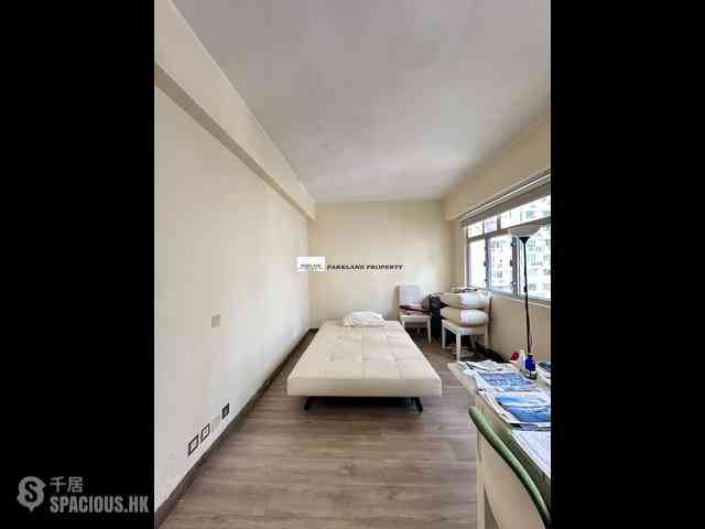 Happy Valley - King Cheung Mansions 05
