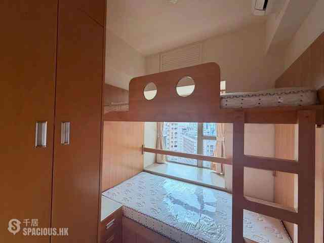 Wan Chai - The Zenith Phase 1 Block 3 10