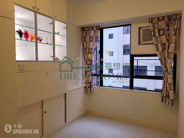 Soho - Cameo Court 03