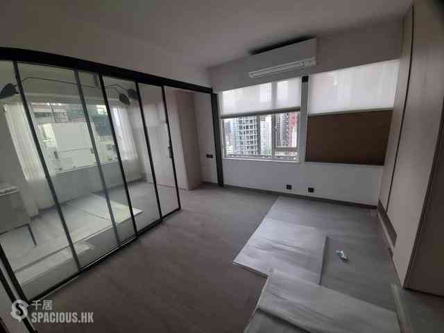 Mid Levels Central - Ying Fai Court 06