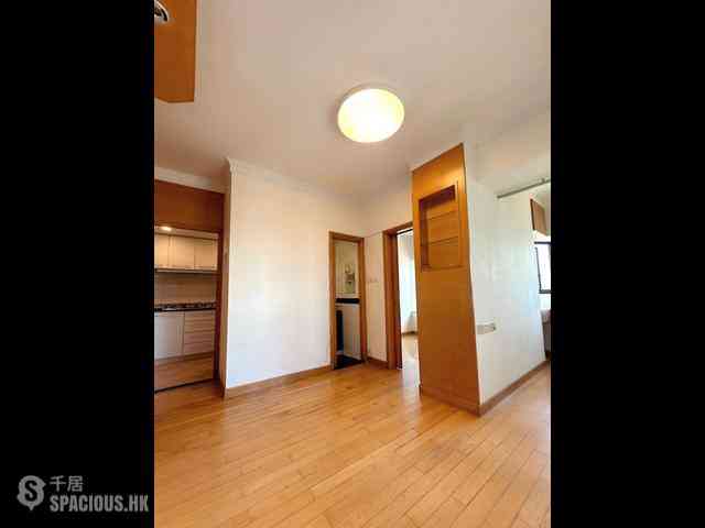 Sai Ying Pun - Connaught Garden 03