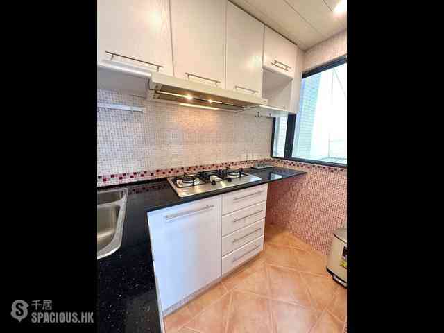 Sai Ying Pun - Connaught Garden 07