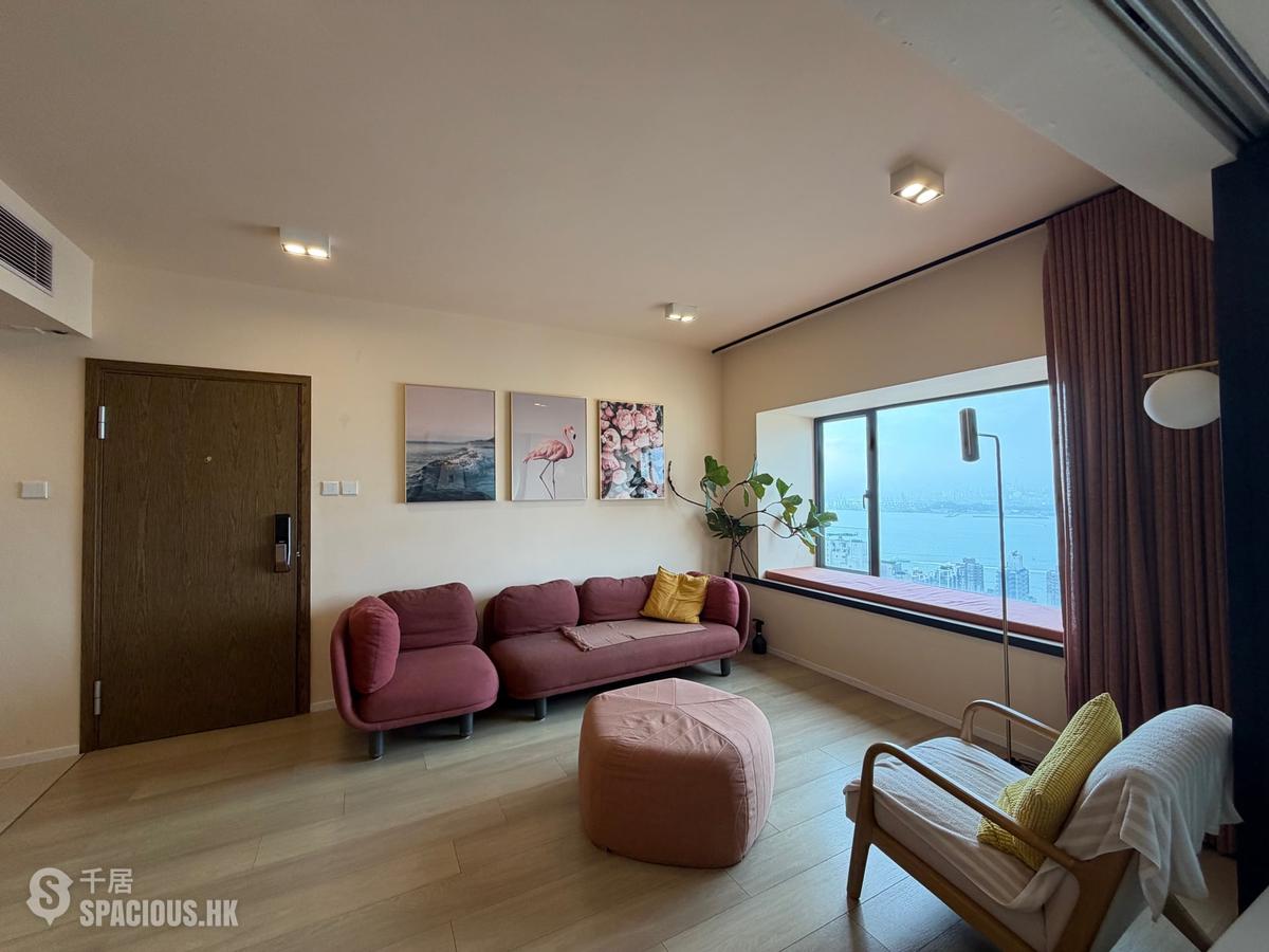 Mid Levels West - Lyttelton Garden 01